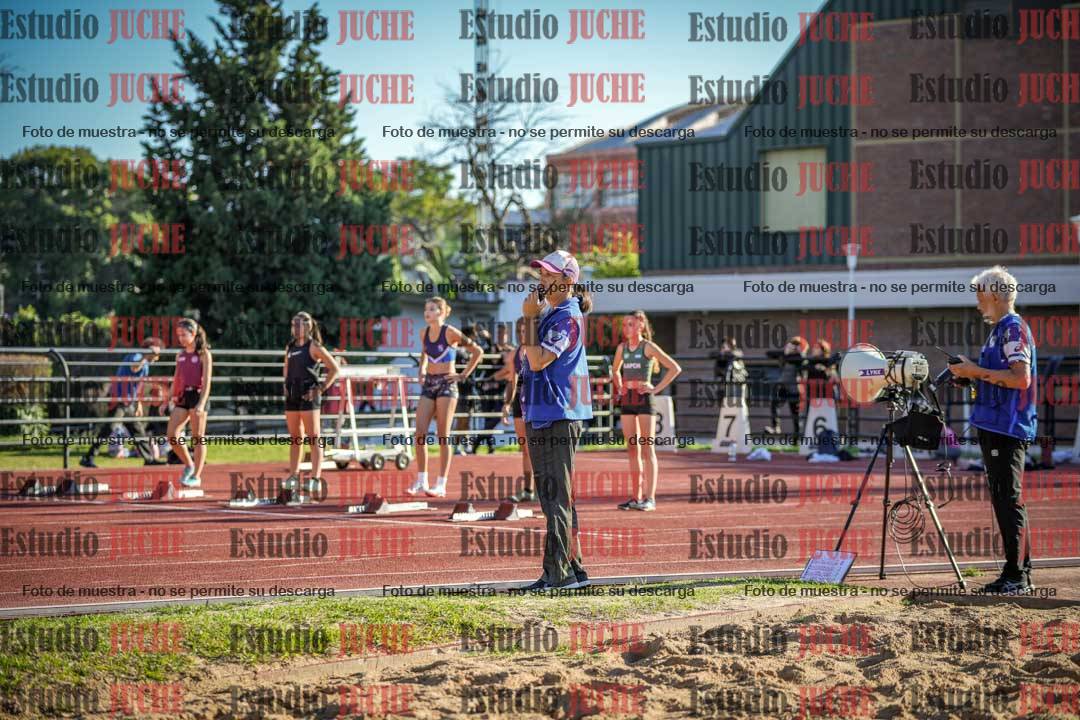 Fotos de los 100 m con vallas de mujeres
