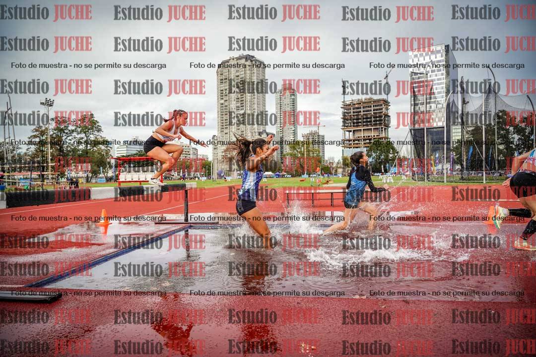 Fotos de los 2000 m con obstáculos de mujeres