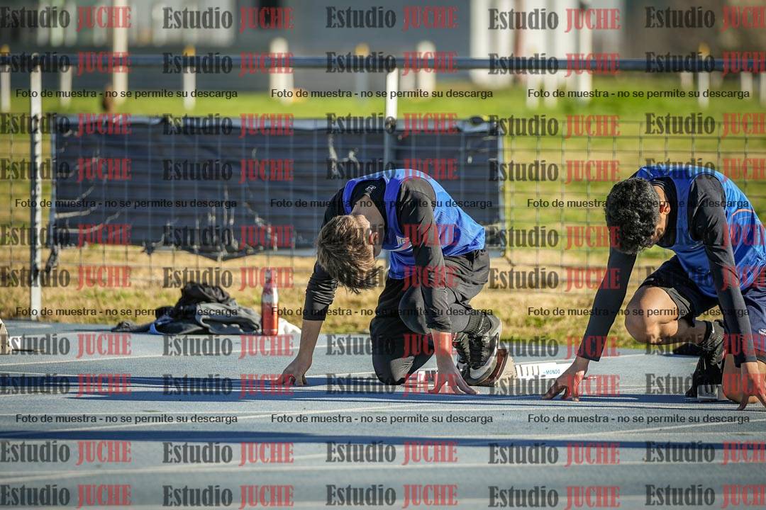 Fotos de los 110 m con vallas de varones