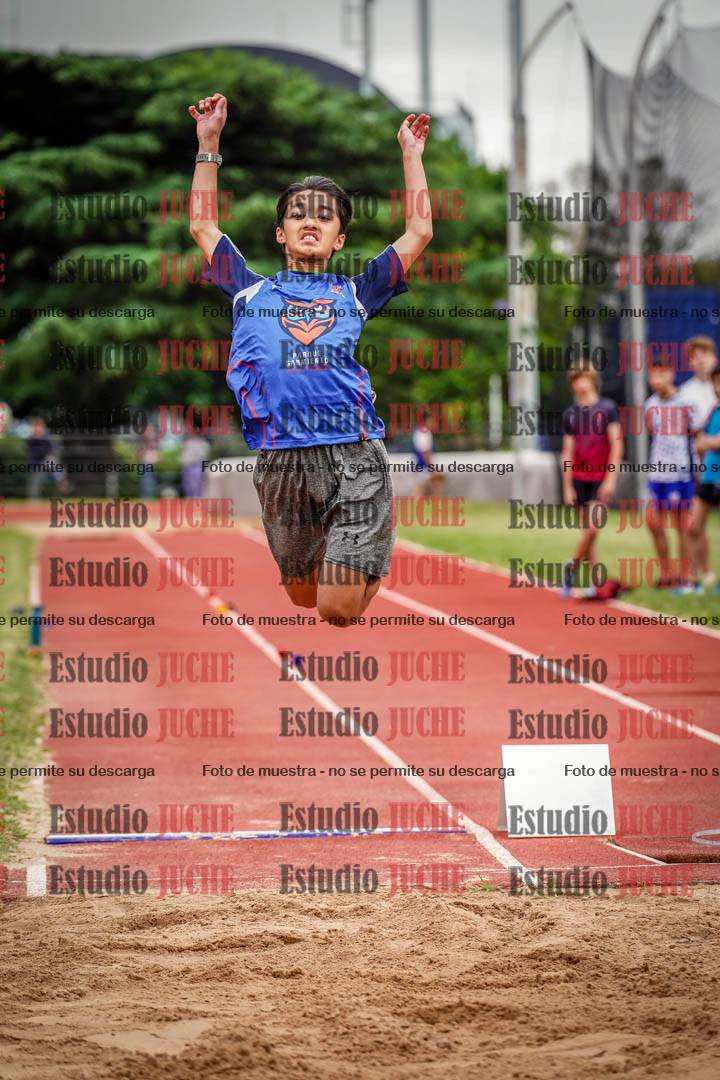 Fotos del salto en largo de varones - U14