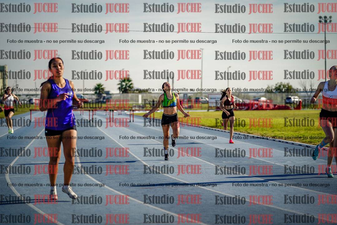 Fotos de los 400 m con vallas de mujeres