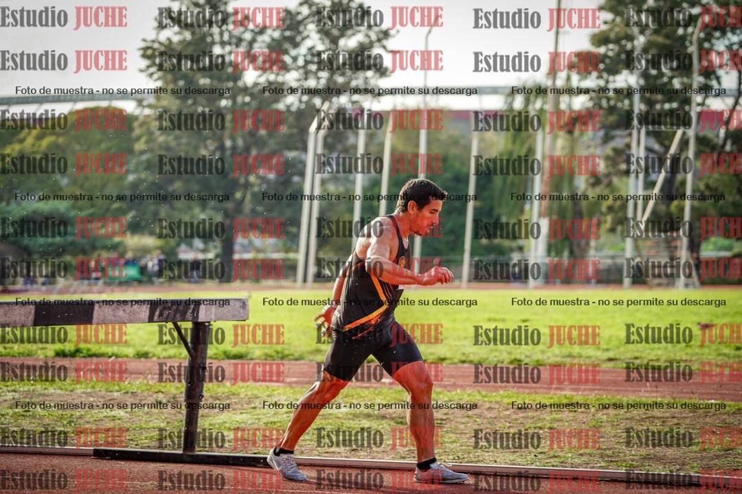 Fotos de los 3000 m con obstáculos de varones
