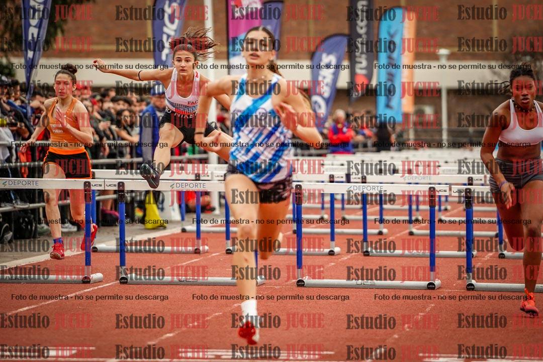Fotos de los 100 m con vallas de mujeres