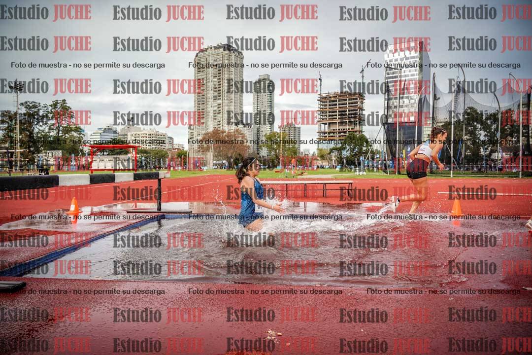 Fotos de los 2000 m con obstáculos de mujeres