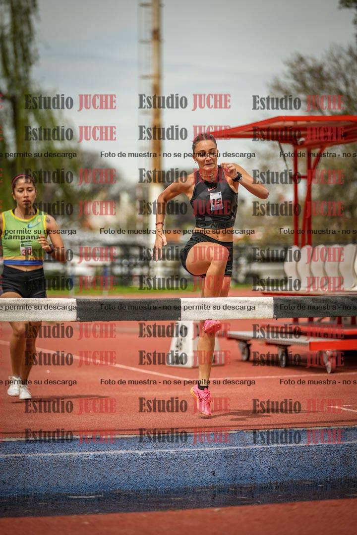Fotos de los 2000 m con obstáculos de mujeres