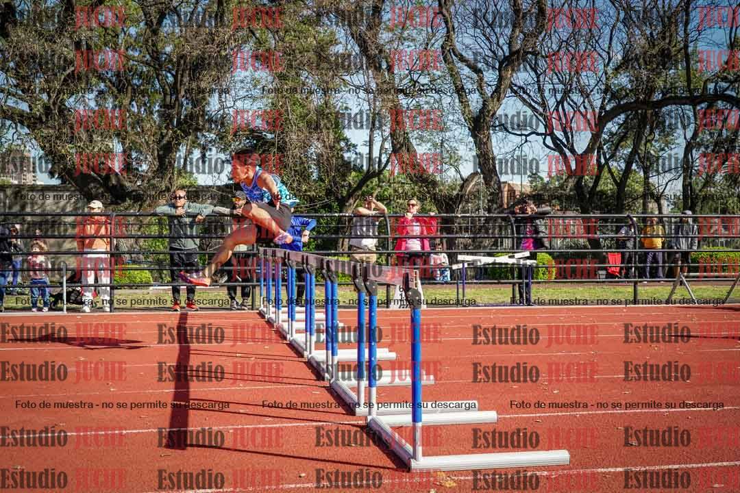 Fotos de los 110 m con vallas de varones