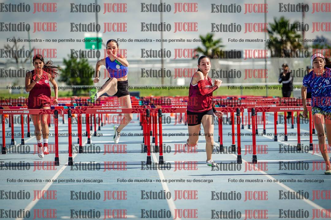 Fotos de los 80 m con vallas de mujeres