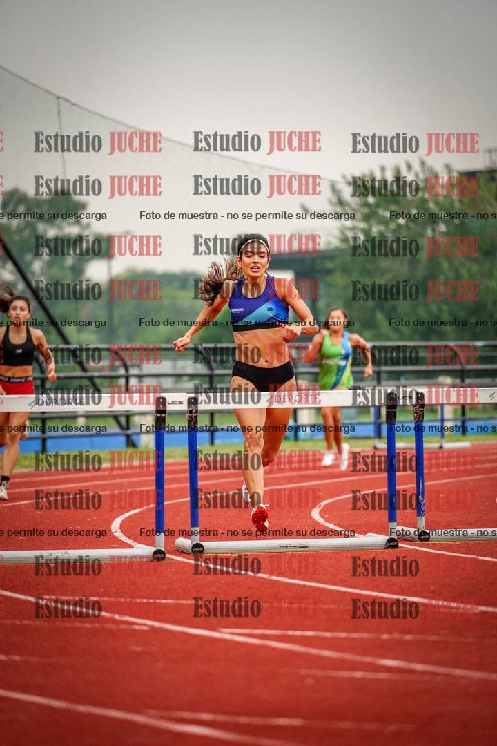 Fotos de los 400 m con vallas de mujeres