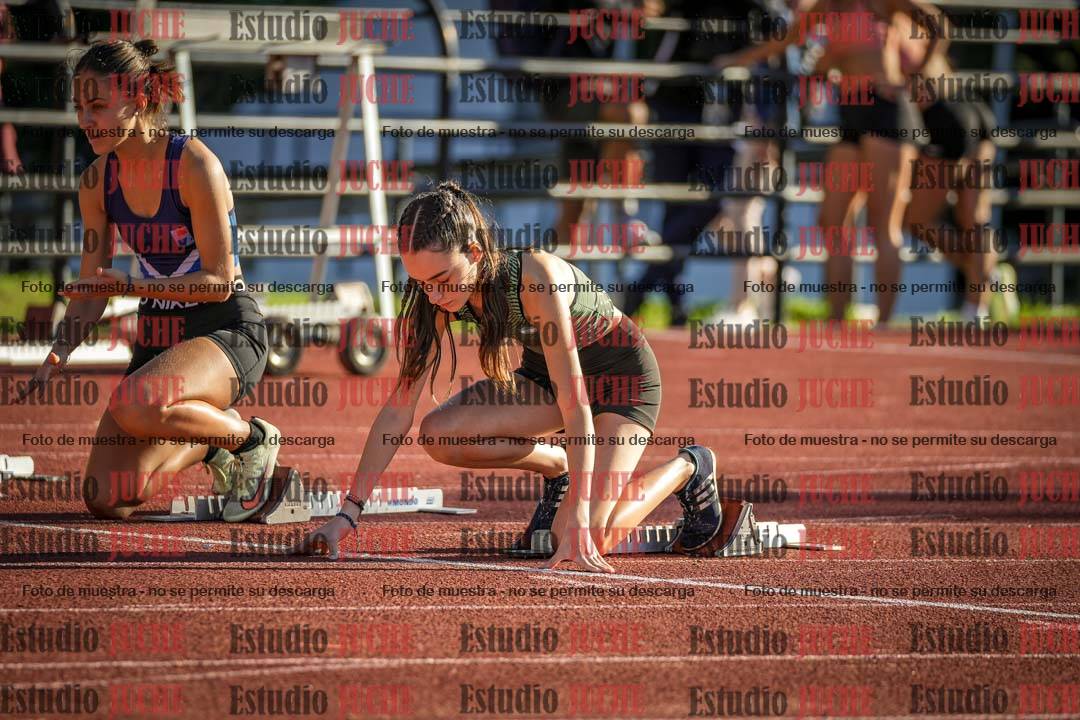 Fotos de los 100 m con vallas de mujeres
