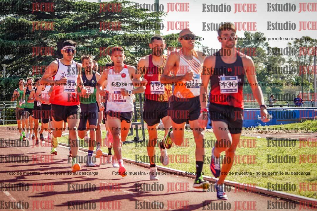 Fotos de los 10.000 m de varones - serie 1