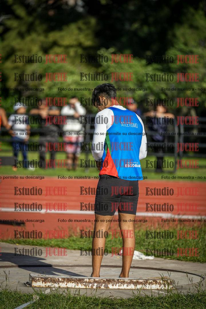Fotos del lanzamiento de bala de varones
