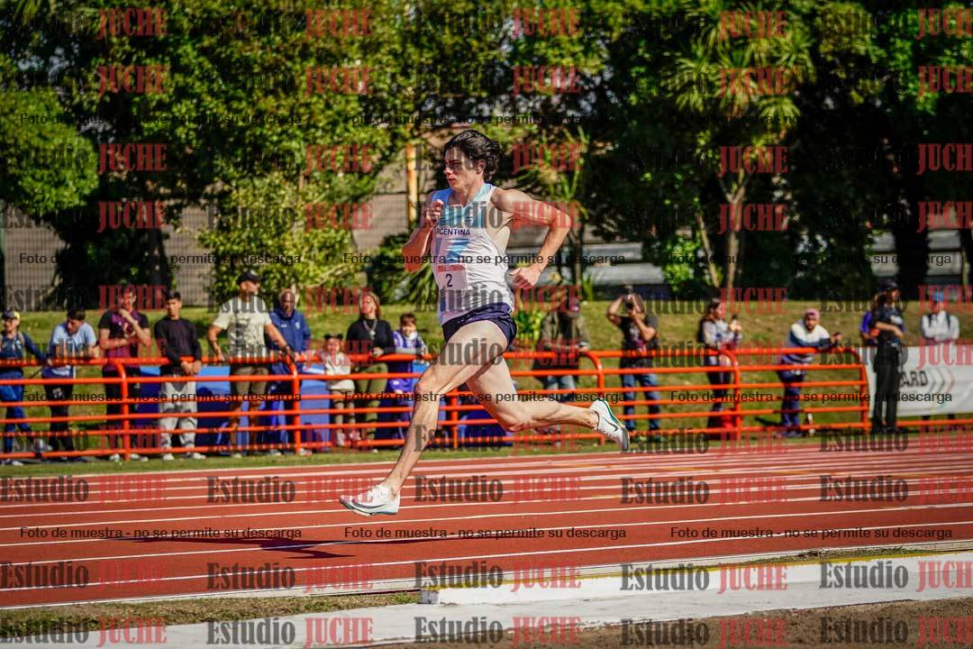 Fotos de los 100 m llanos de varones - deca 1