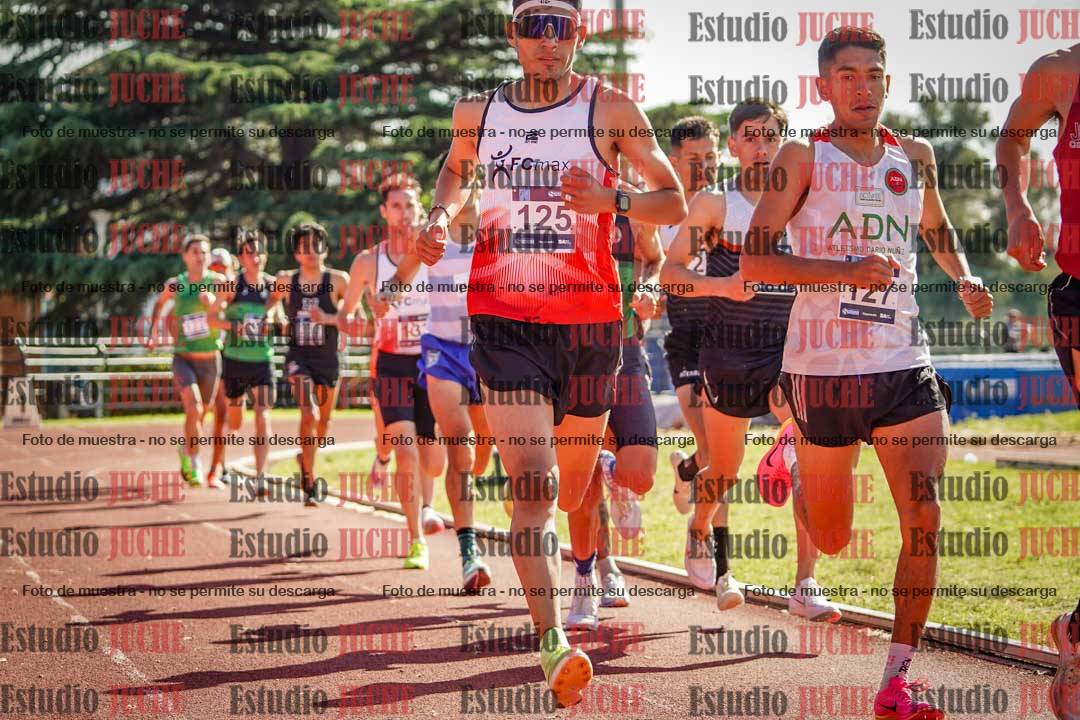 Fotos de los 10.000 m de varones - serie 1