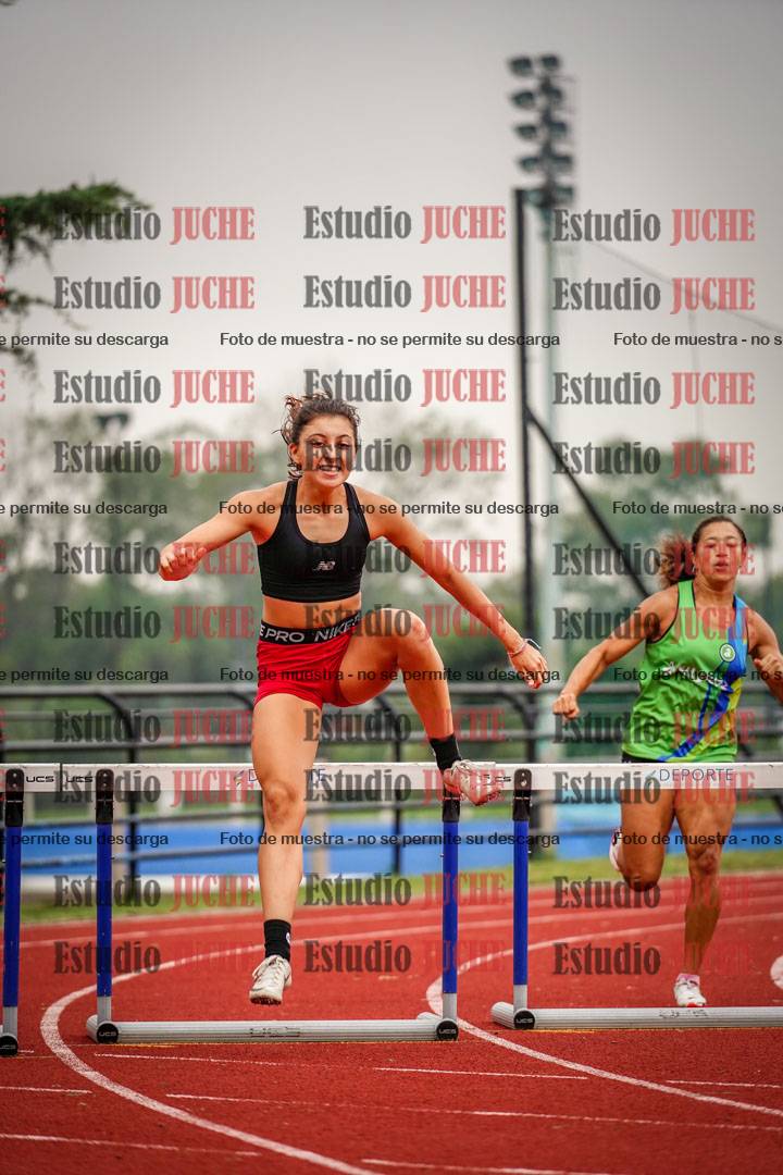 Fotos de los 400 m con vallas de mujeres