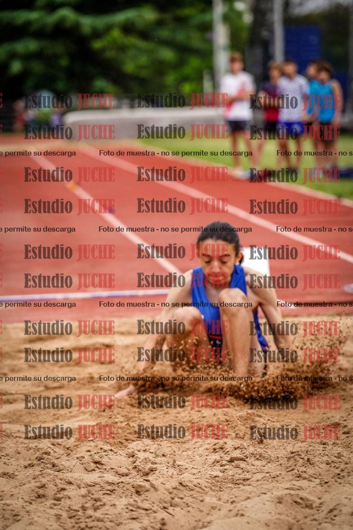 Fotos del salto en largo de varones - U14