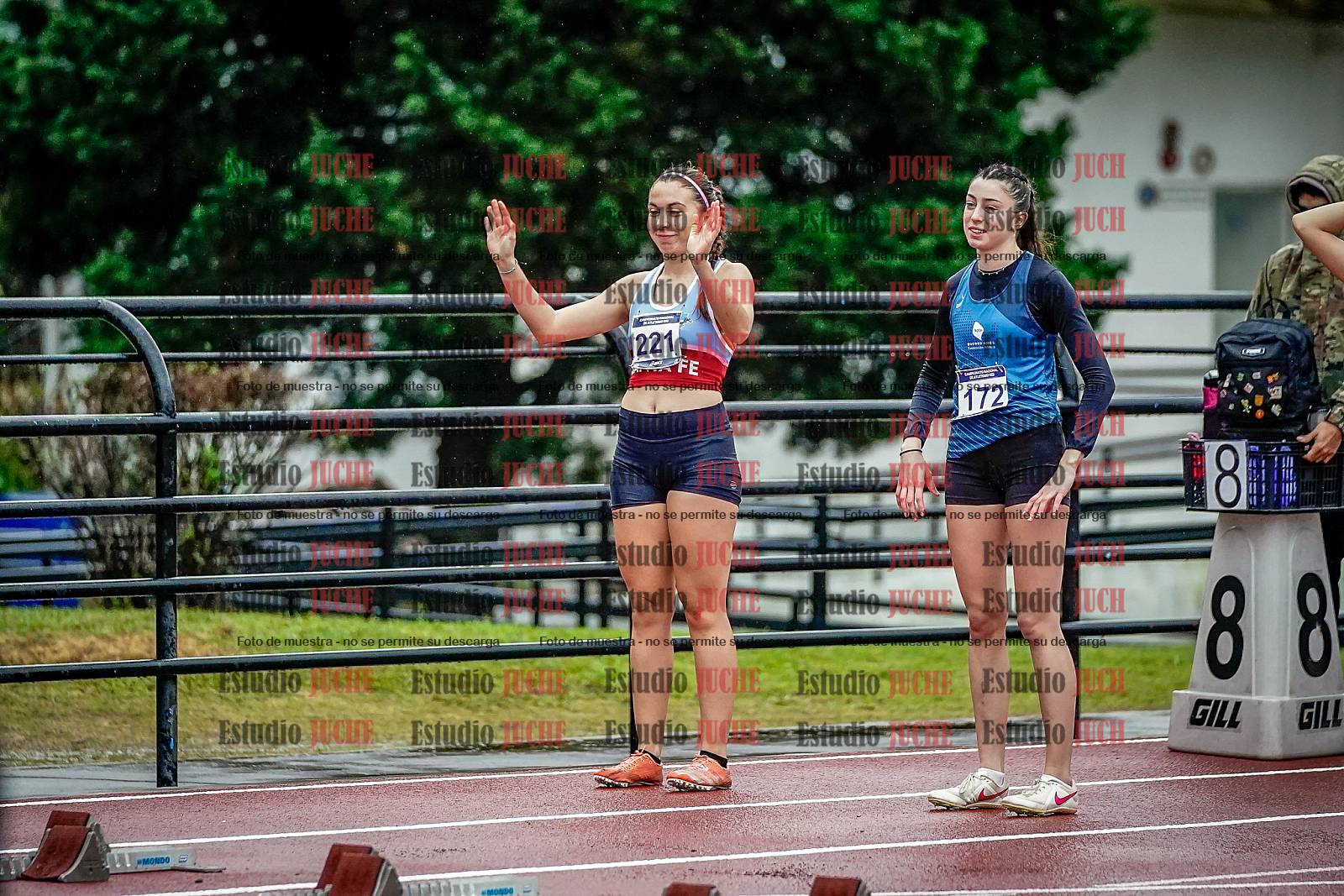 Fotos de los 100 m con vallas de mujeres - FINAL
