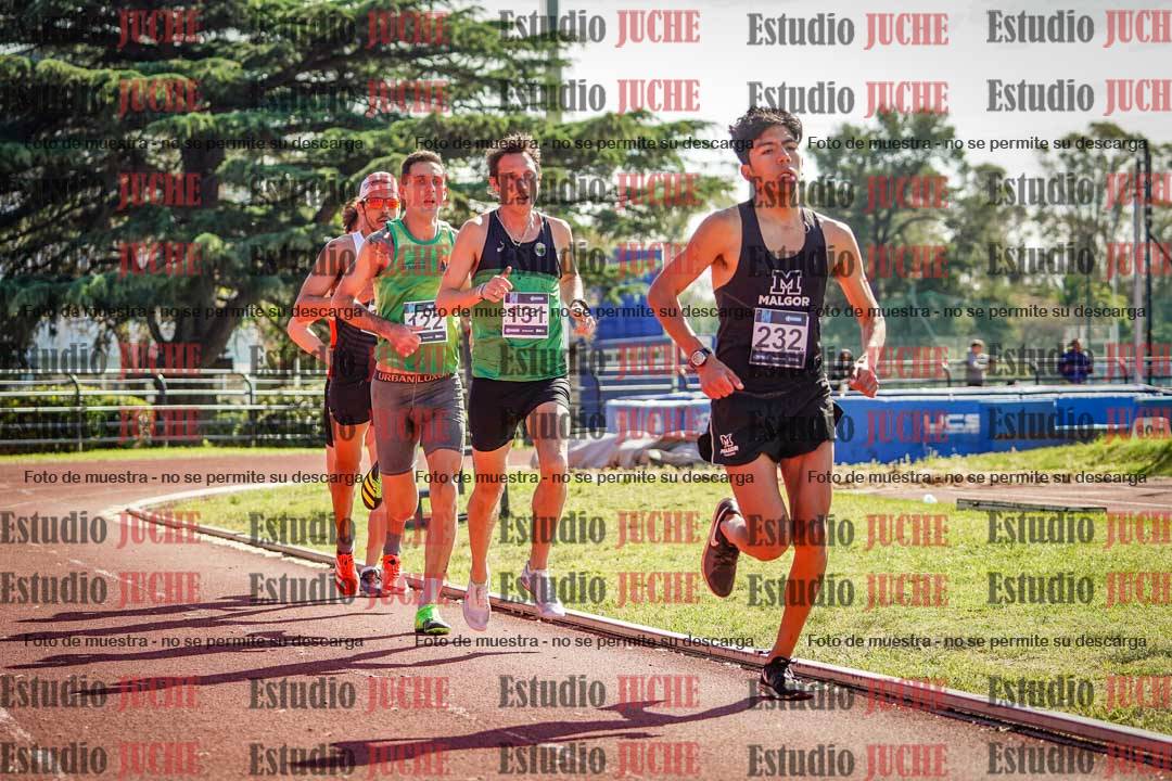 Fotos de los 10.000 m de varones - serie 1