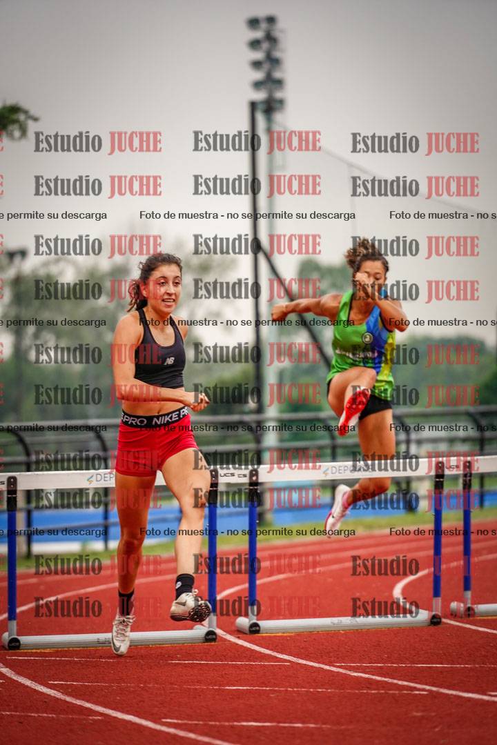 Fotos de los 400 m con vallas de mujeres