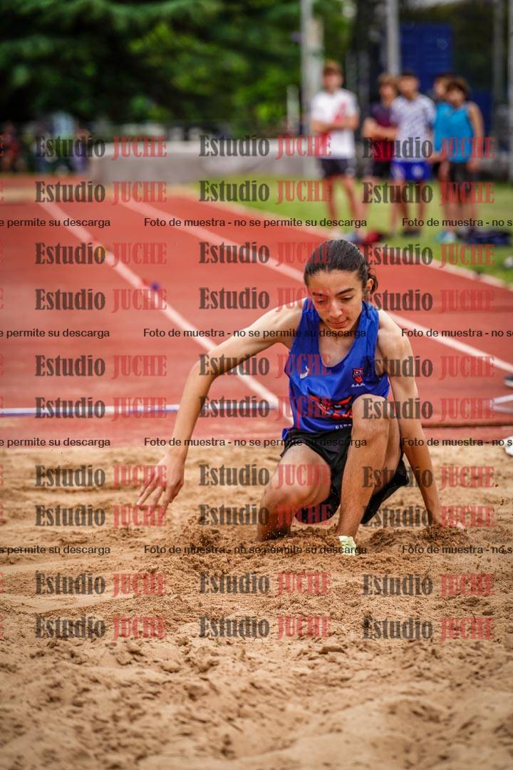 Fotos del salto en largo de varones - U14