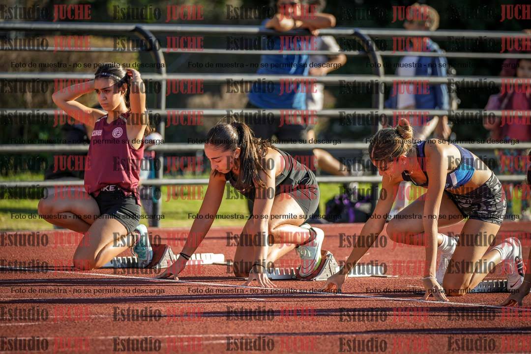 Fotos de los 100 m con vallas de mujeres
