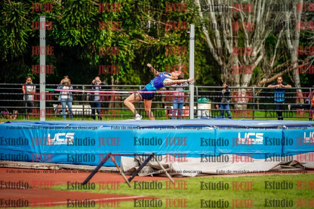 Fotos del salto en alto de mujeres