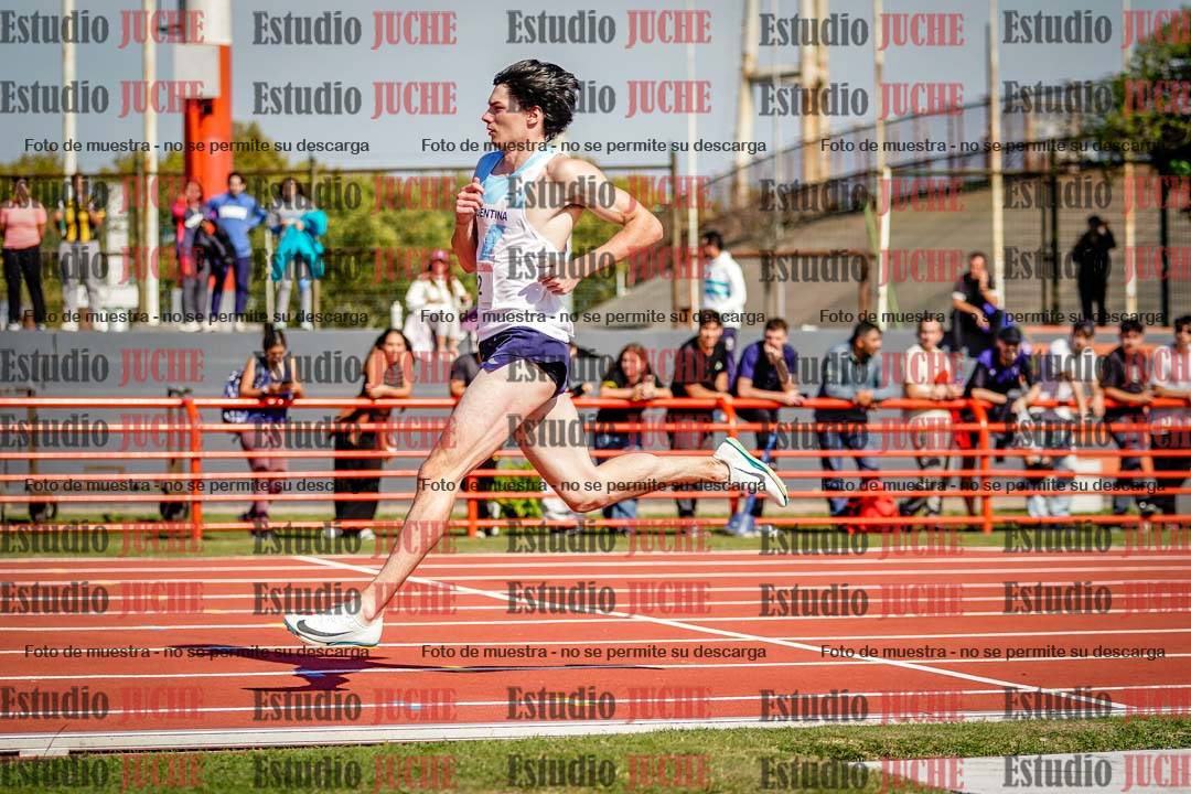 Fotos de los 100 m llanos de varones - deca 1