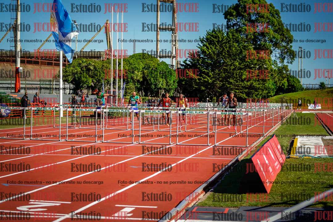 Fotos de los 100 m con vallas de varones - deca 6