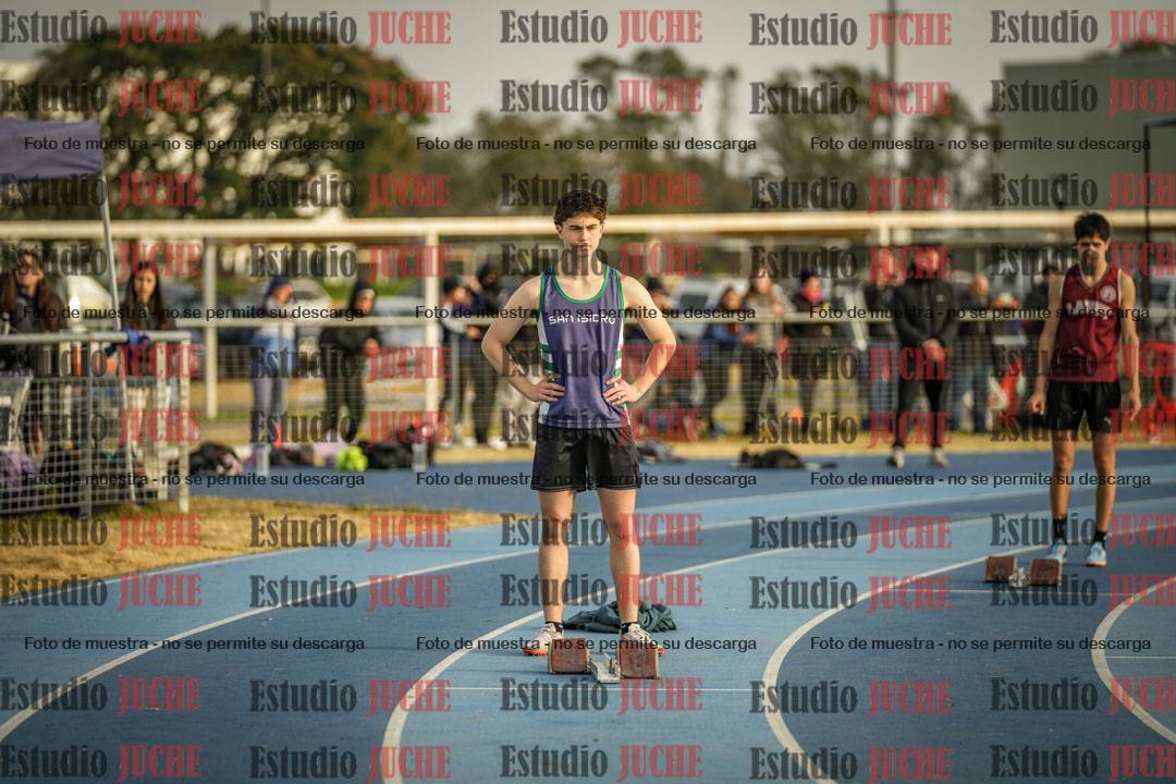Fotos de los 400 m con vallas de varones