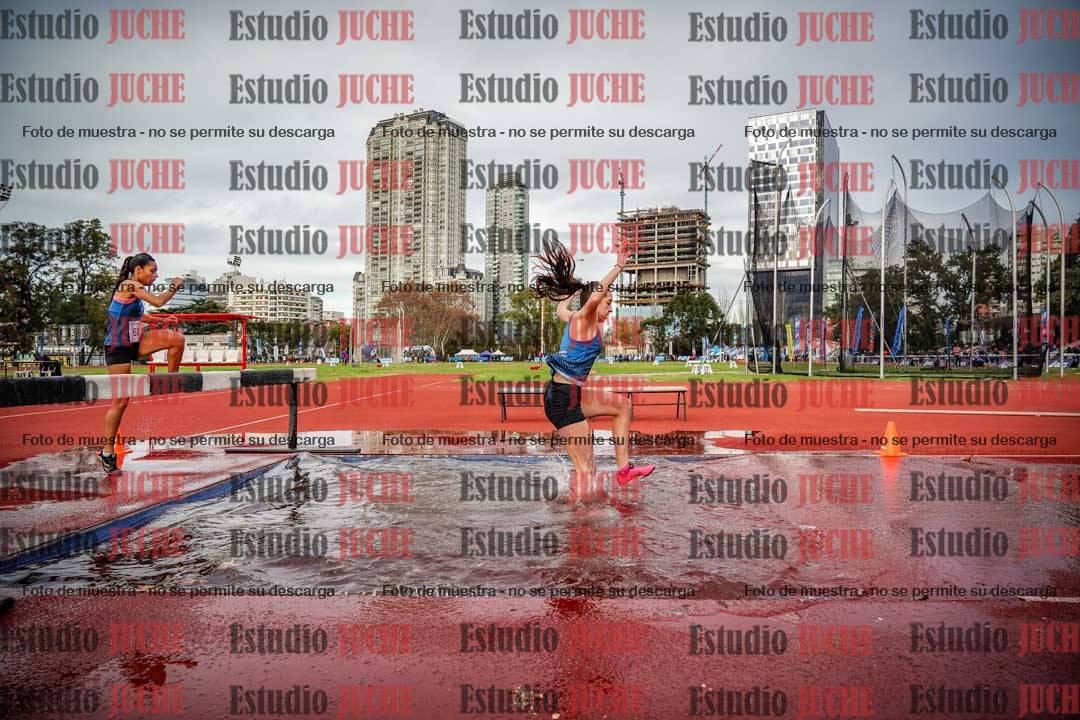 Fotos de los 2000 m con obstáculos de mujeres