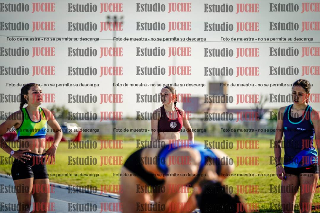 Fotos de los 400 m con vallas de mujeres
