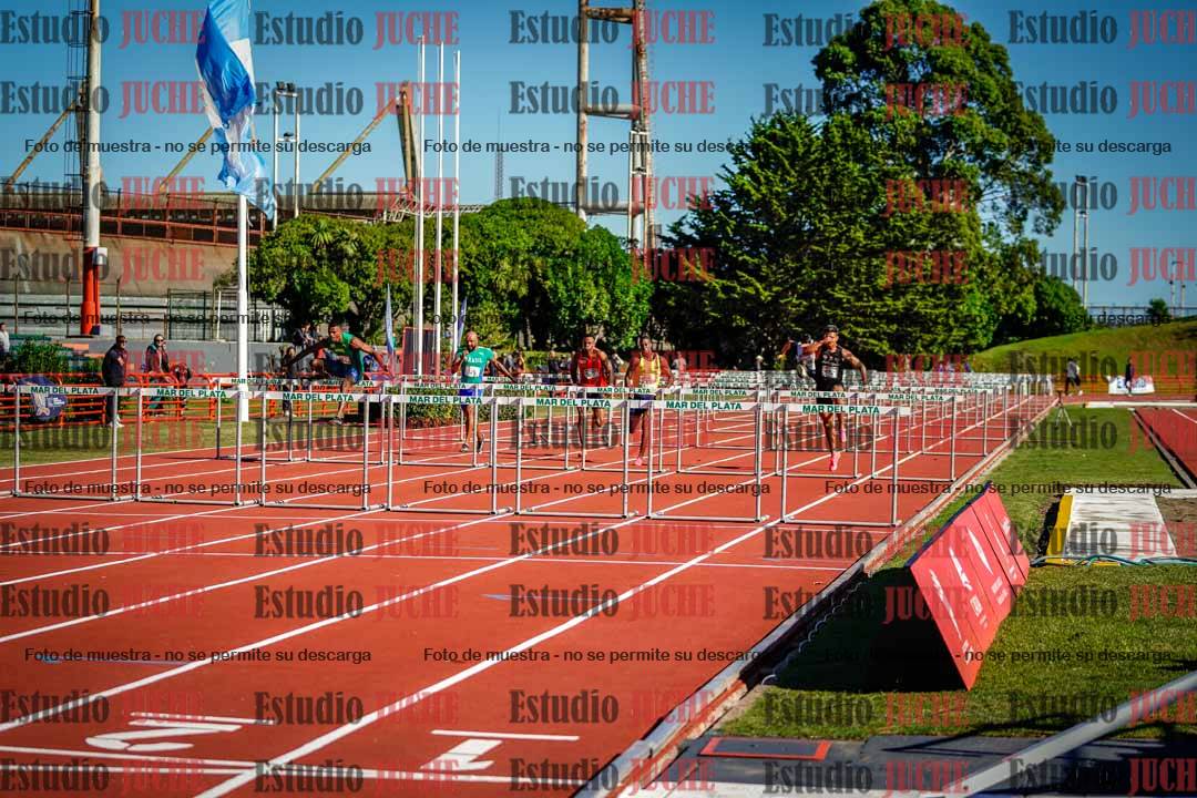 Fotos de los 100 m con vallas de varones - deca 6