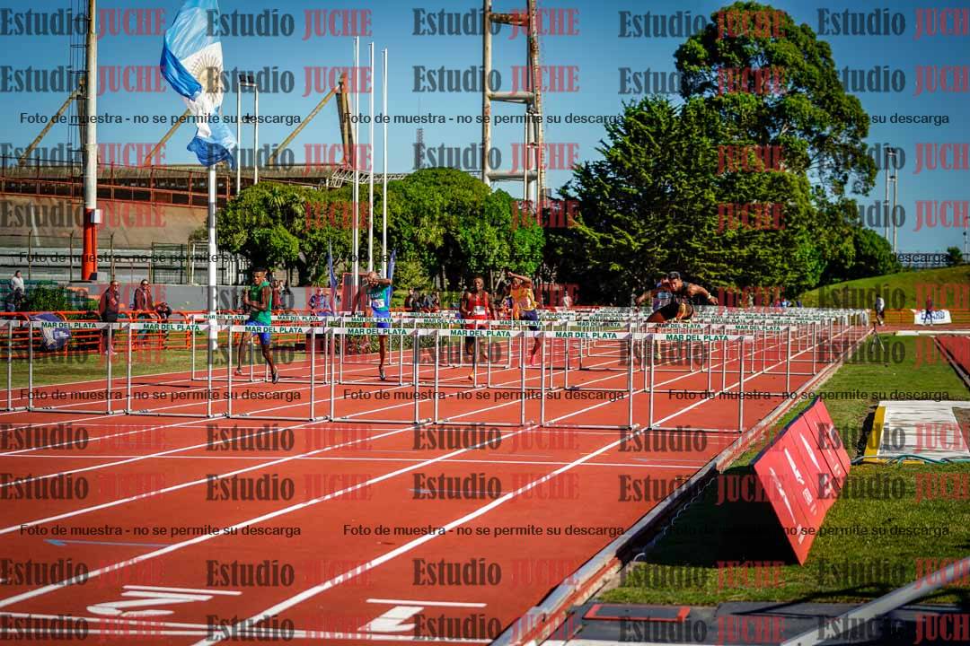 Fotos de los 100 m con vallas de varones - deca 6