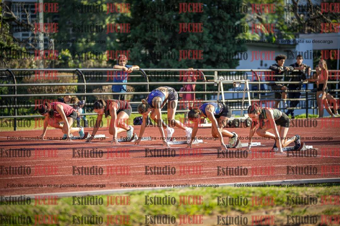 Fotos de los 100 m con vallas de mujeres