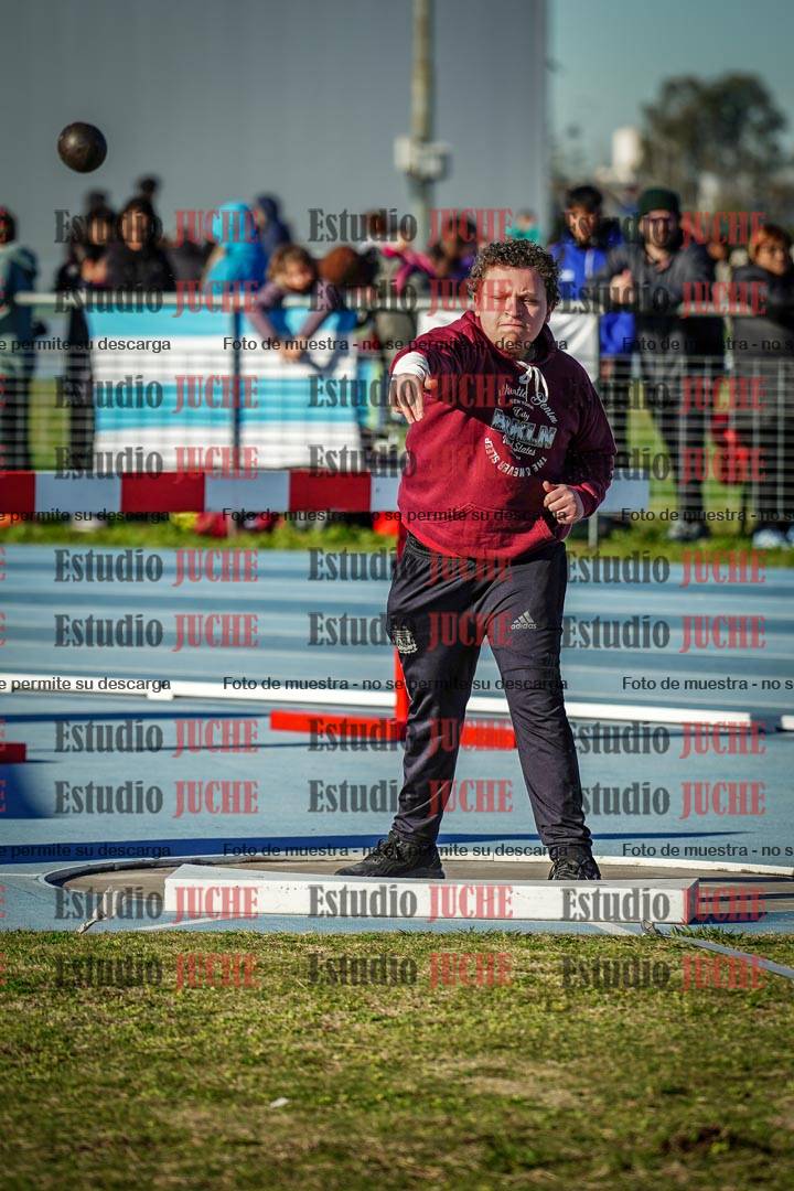 Fotos del lanzamiento de bala de varones todas las categorías (incluye combinadas)