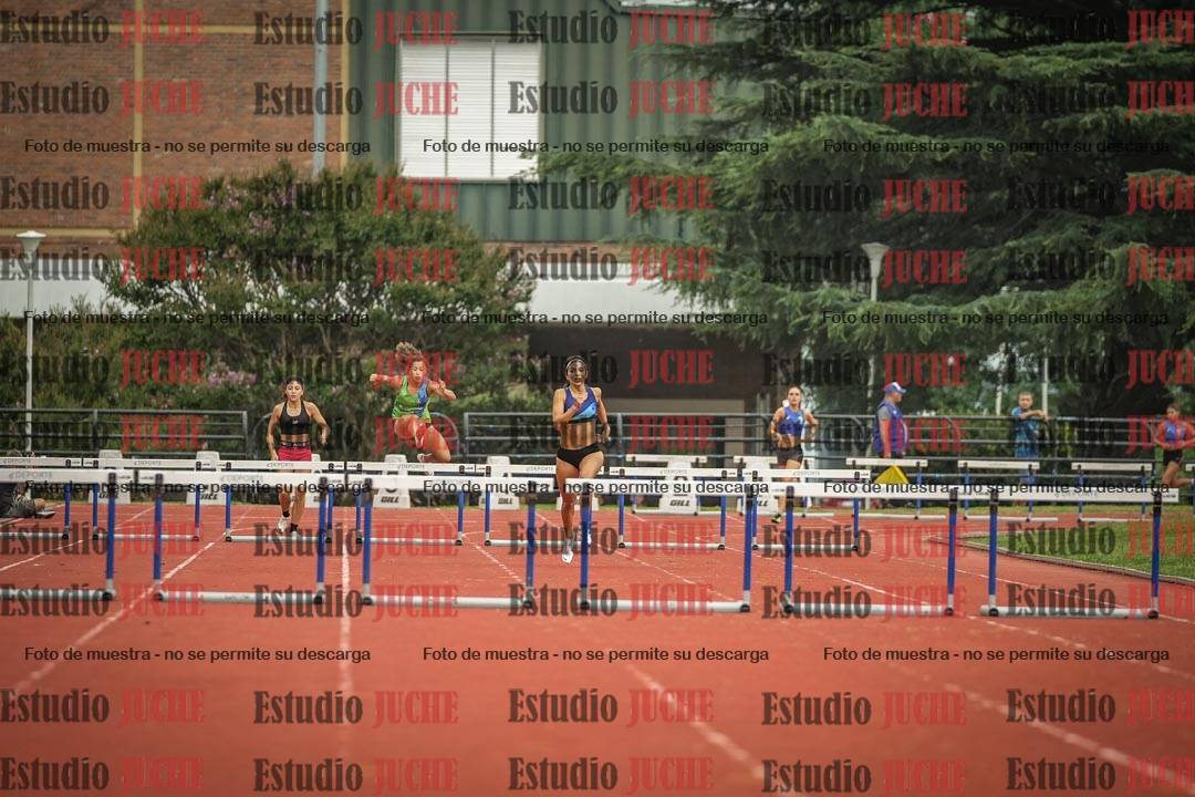 Fotos de los 400 m con vallas de mujeres