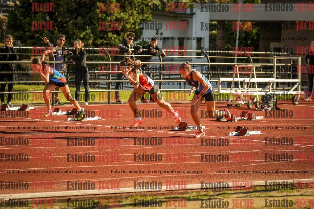 Fotos de los 100 m con vallas de mujeres