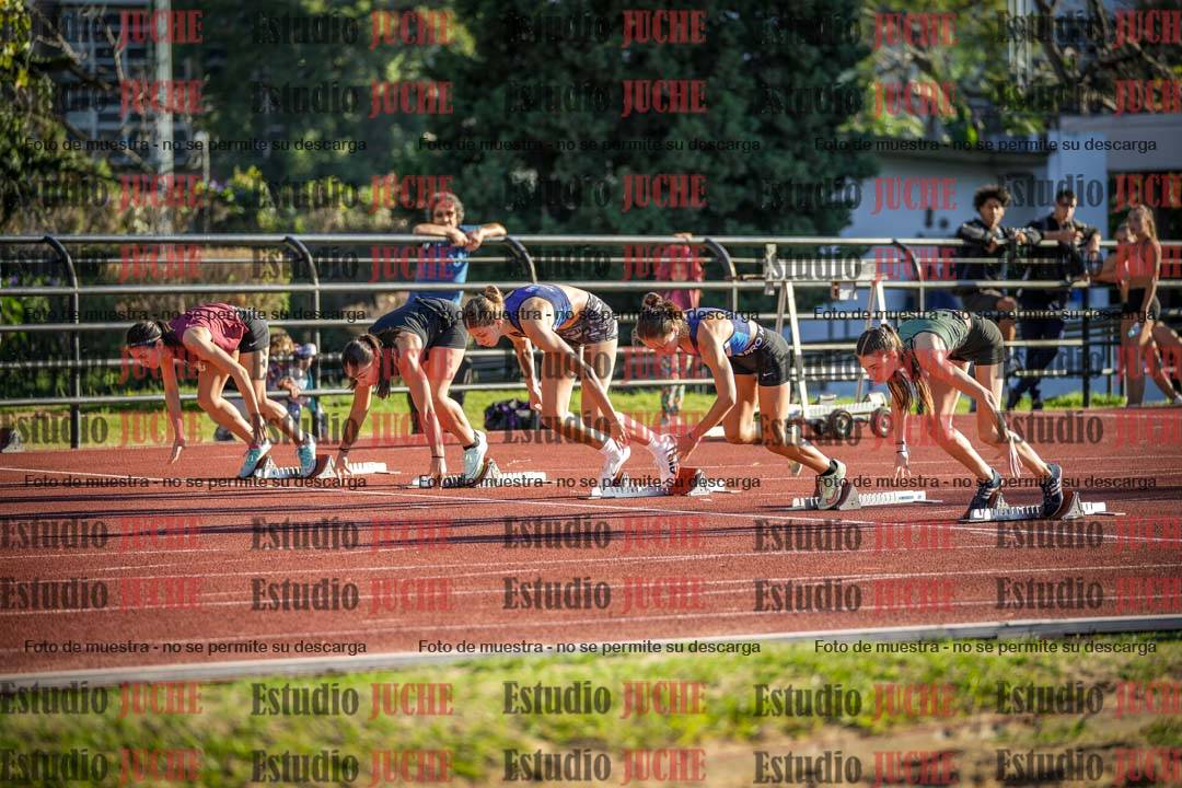 Fotos de los 100 m con vallas de mujeres