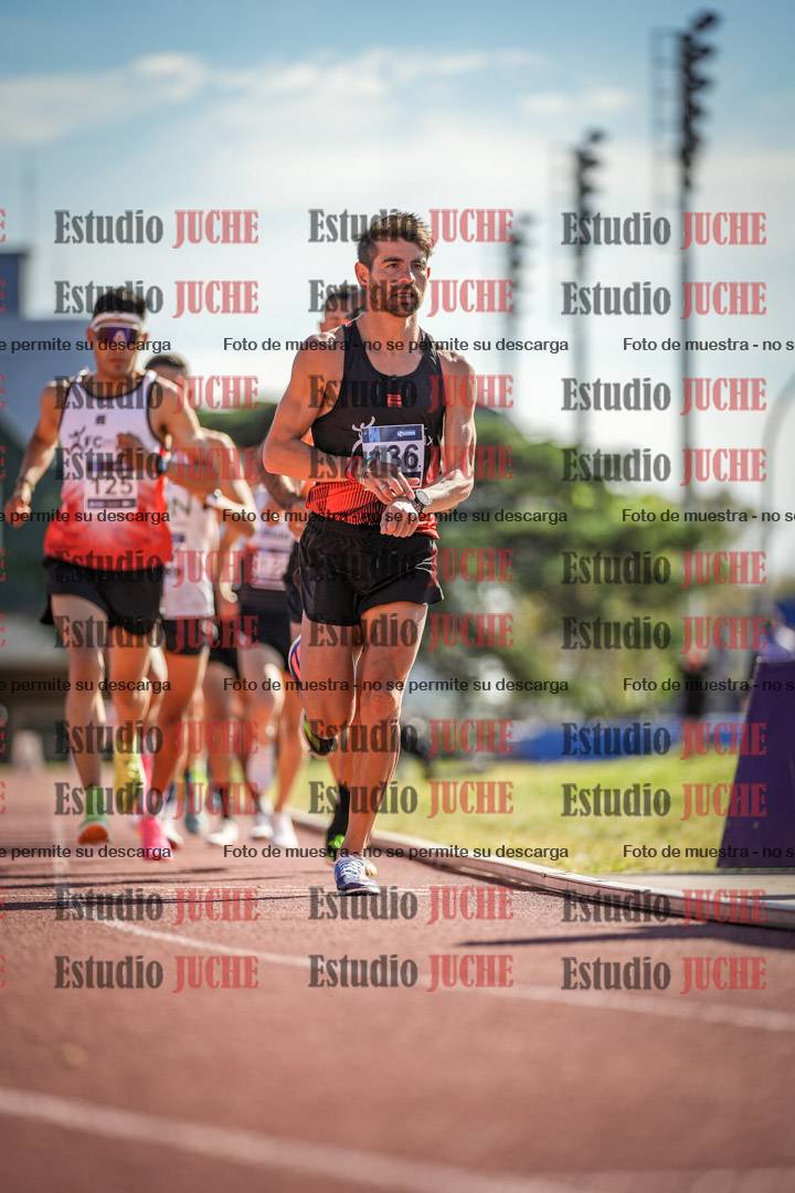 Fotos de los 10.000 m de varones - serie 1