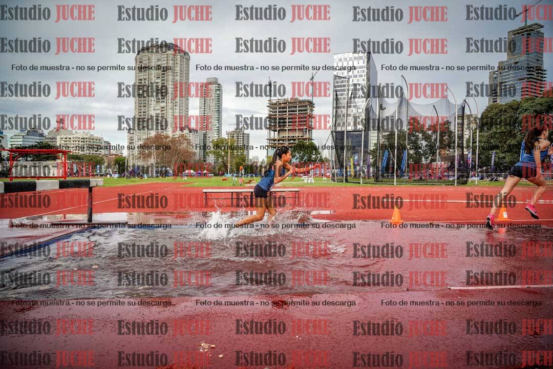 Fotos de los 2000 m con obstáculos de mujeres