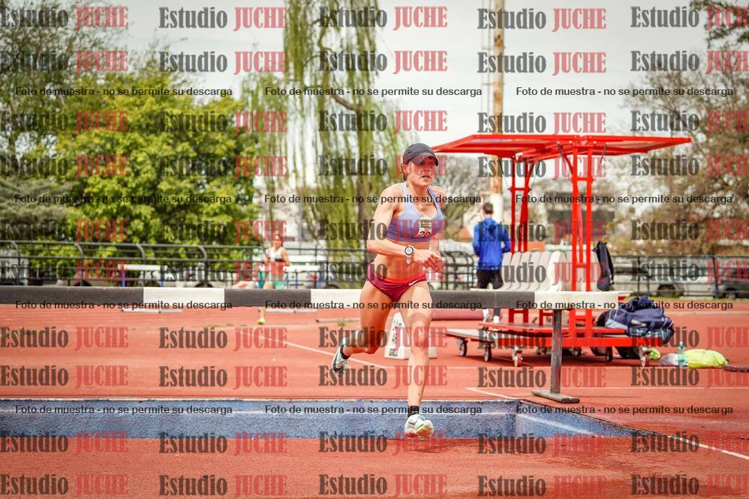 Fotos de los 2000 m con obstáculos de mujeres