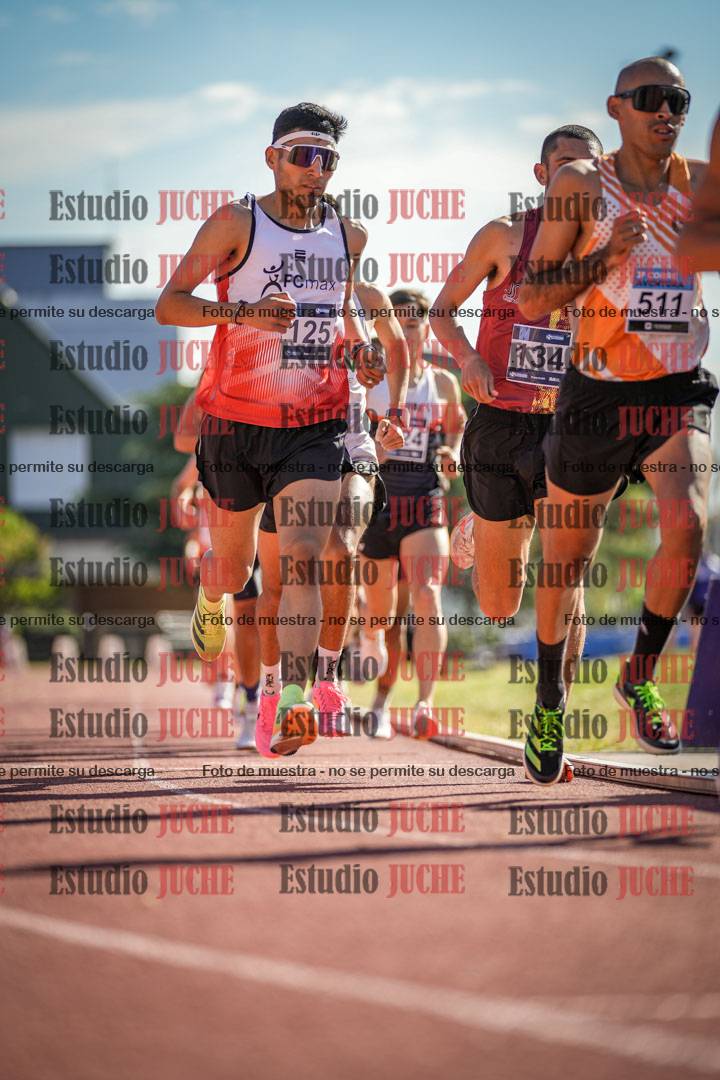 Fotos de los 10.000 m de varones - serie 1