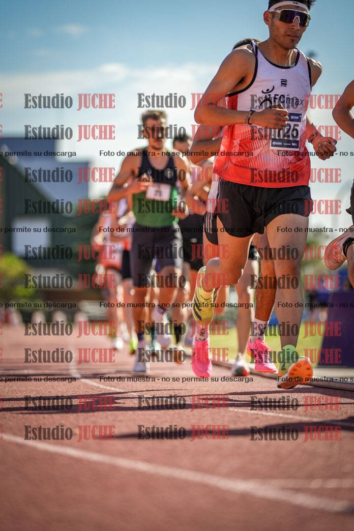 Fotos de los 10.000 m de varones - serie 1