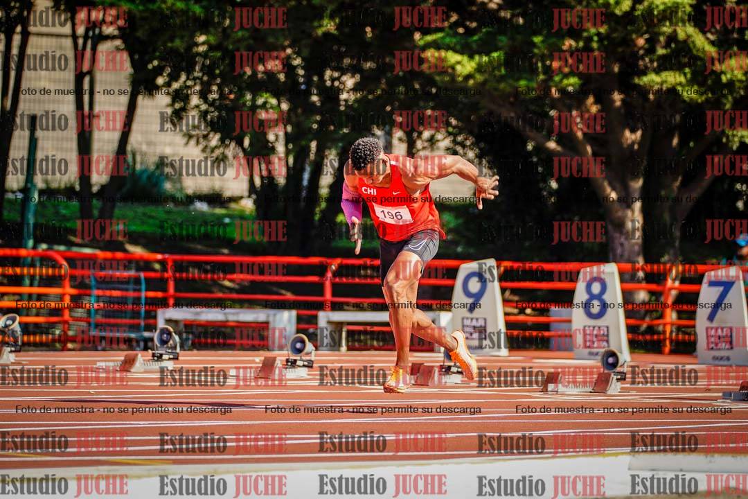 Fotos de los 100 m llanos de varones - deca 1