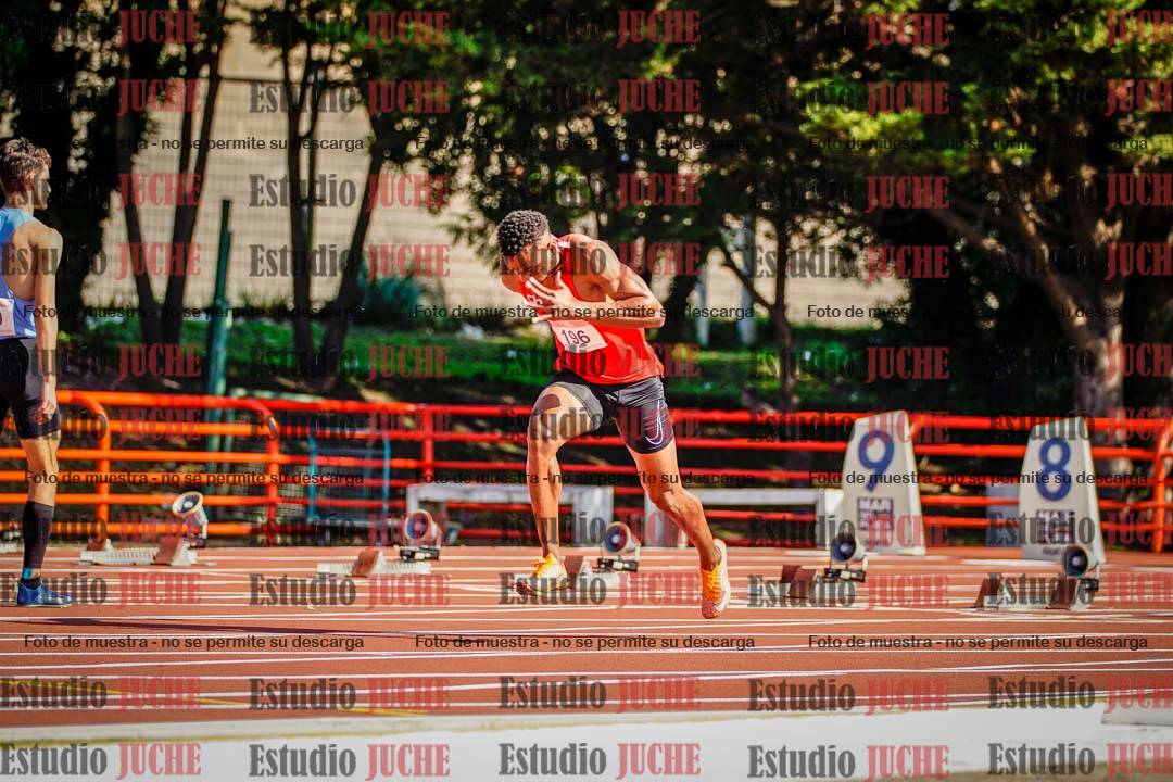 Fotos de los 100 m llanos de varones - deca 1