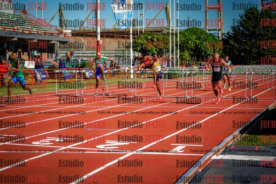 Fotos de los 100 m con vallas de varones - deca 6