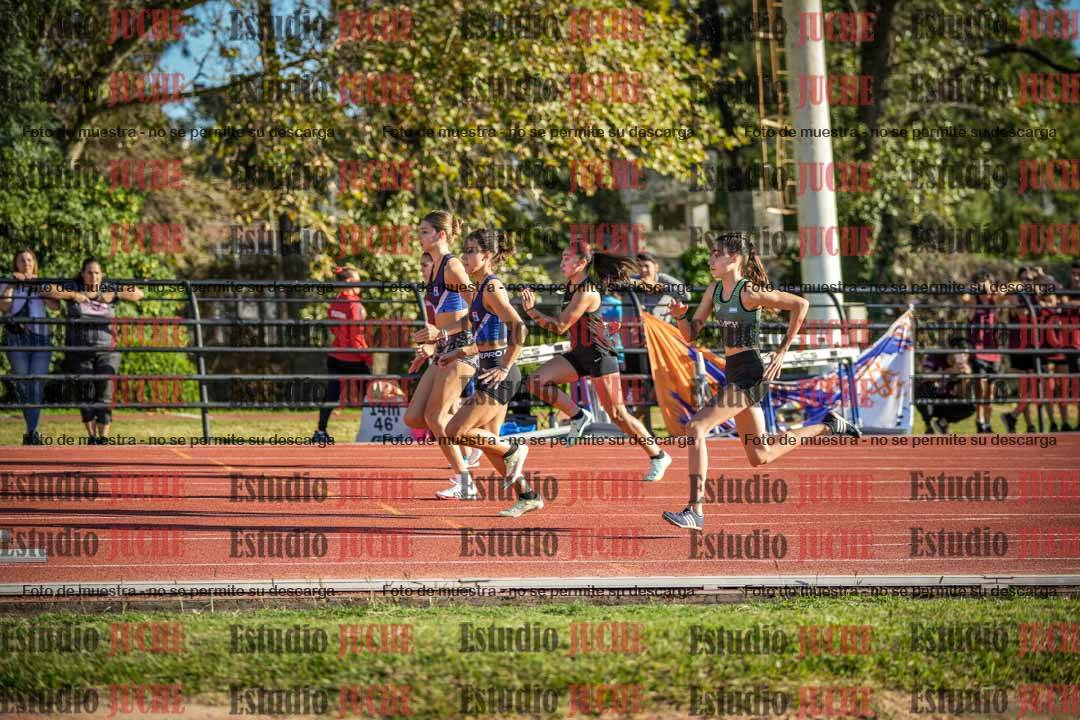 Fotos de los 100 m con vallas de mujeres
