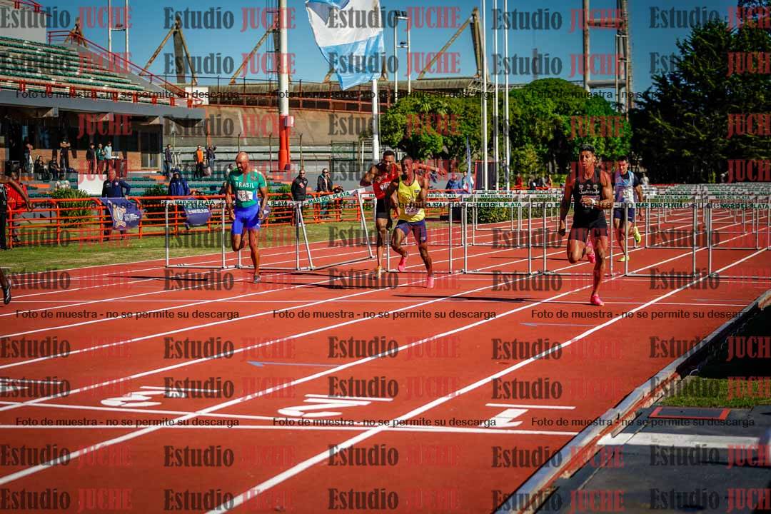 Fotos de los 100 m con vallas de varones - deca 6