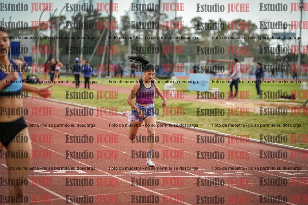 Fotos de los 400 m con vallas de mujeres