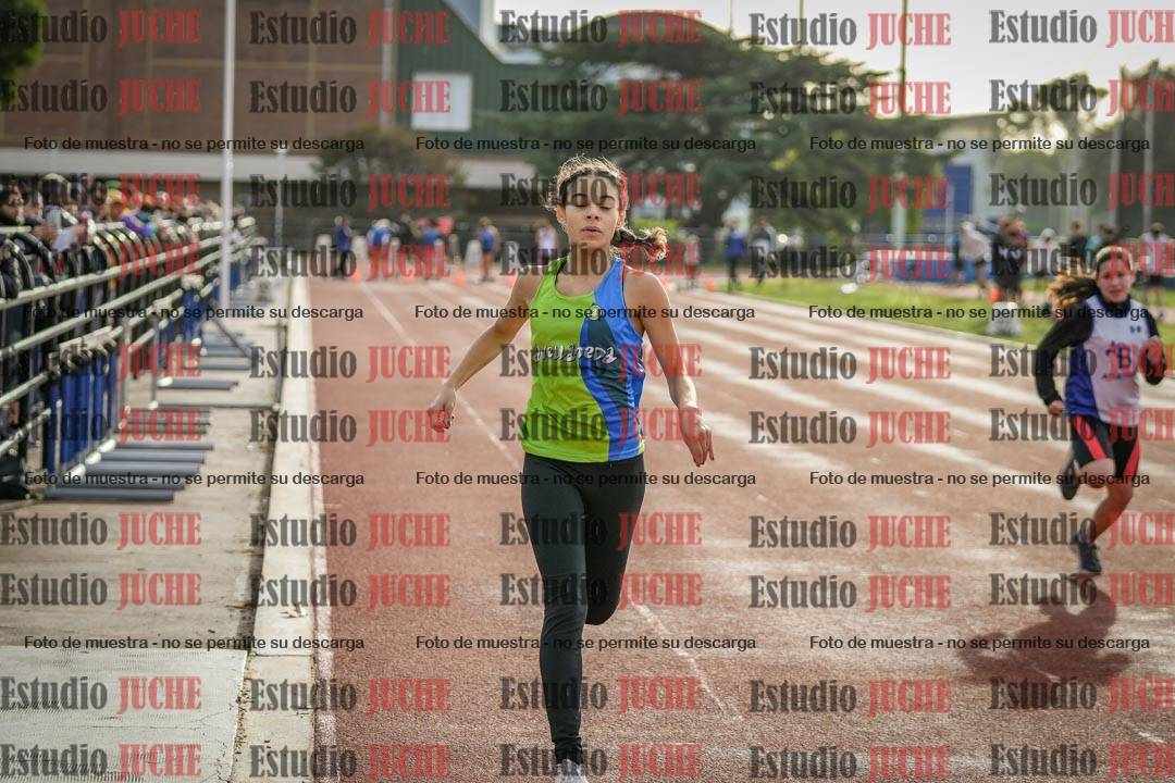 Fotos de los 80 m llanos de mujeres