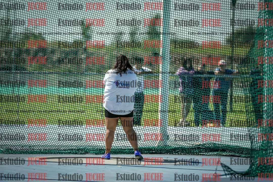 Fotos del lanzamiento del martillo de mujeres